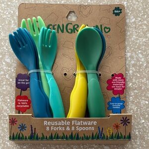 Green Sprouts Reusable Flatware Set